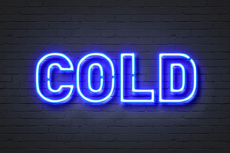 Neonschild "COLD"